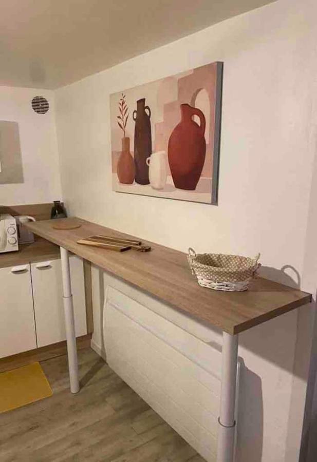 Comme Un Air De Provence A Blois Apartment ภายนอก รูปภาพ
