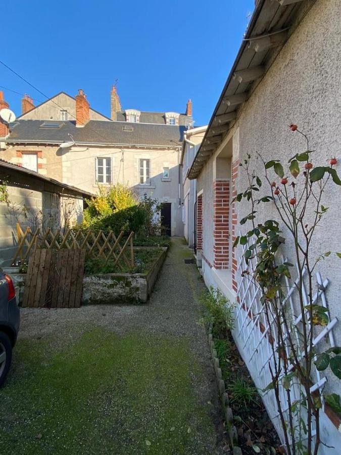 Comme Un Air De Provence A Blois Apartment ภายนอก รูปภาพ